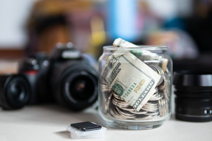 How Much Does a Photographer Make in 2024 Image1