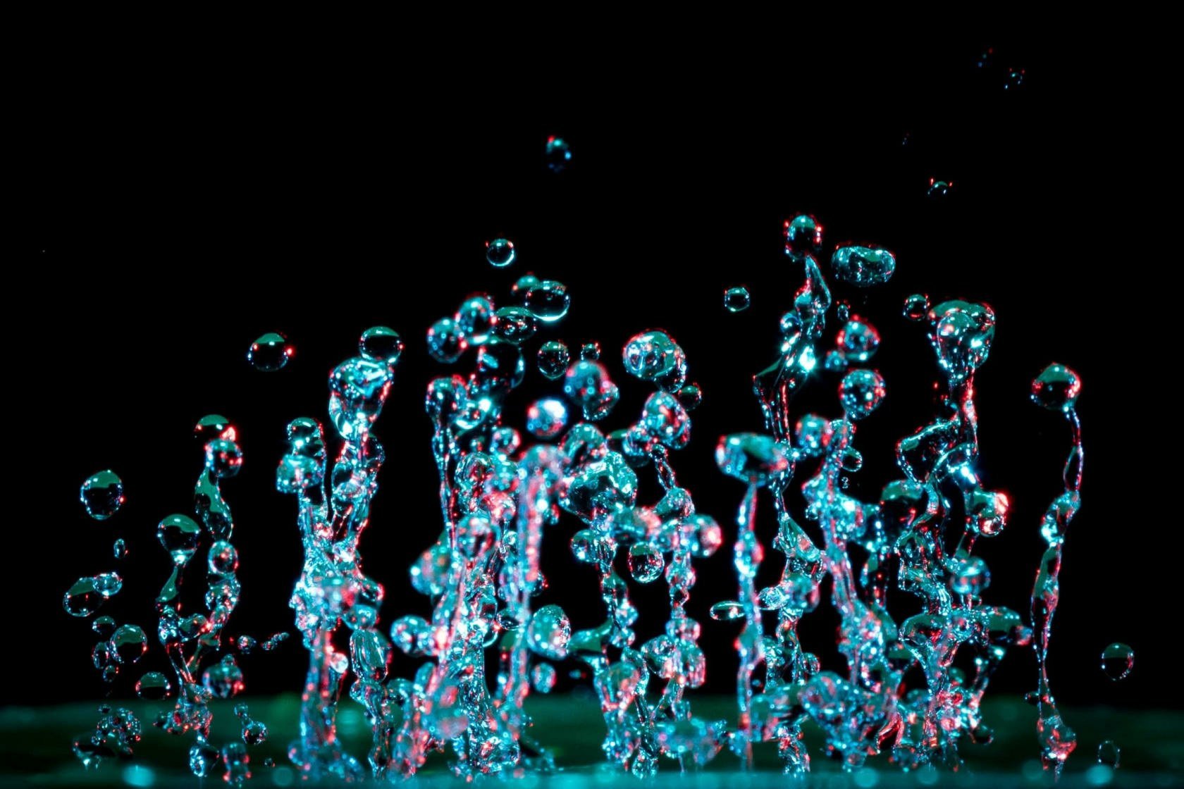 How To Create And Photograph Colorful Figures With Water Drops - 500px