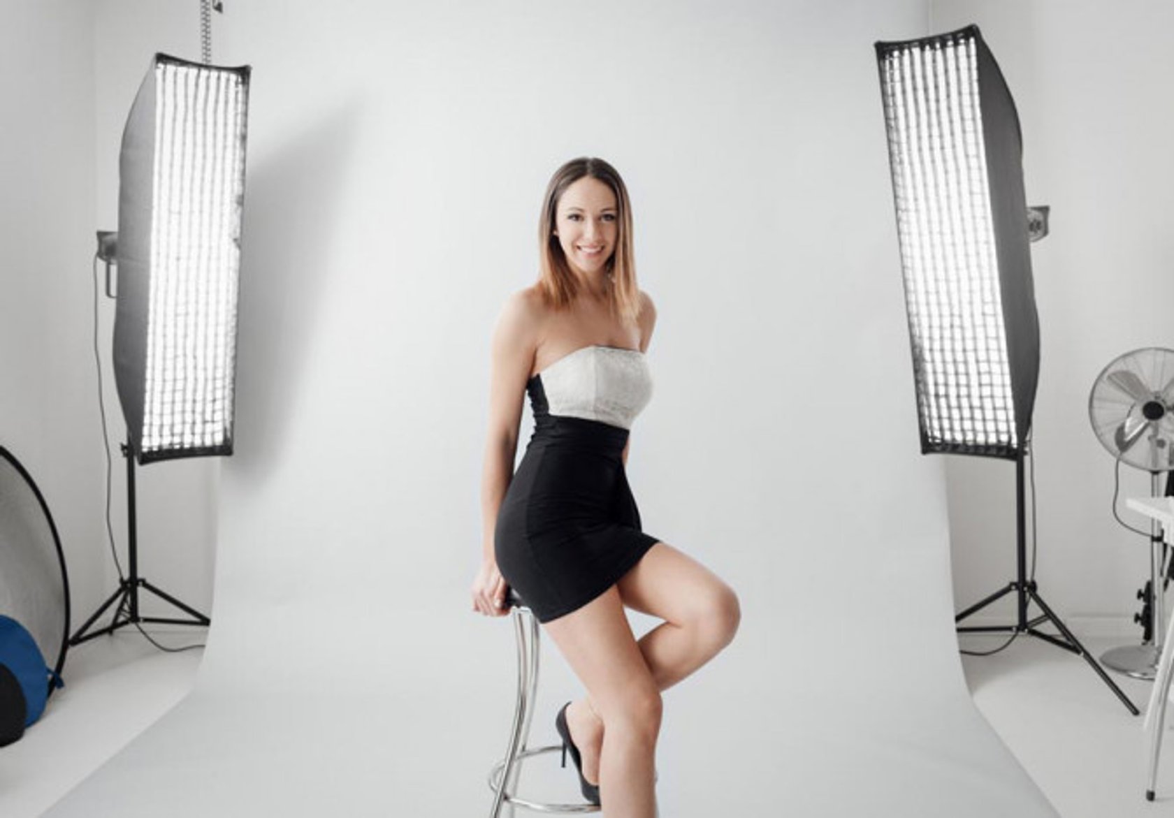 How To Use a Diffuser for Studio Photography Skylum Blog