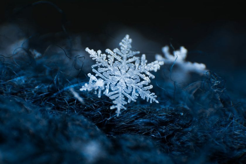 Incredible Macro Photo of a Snowflake | Skylum Blog