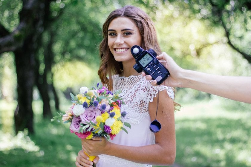 How to Use a Light Meter | Skylum Blog(3)