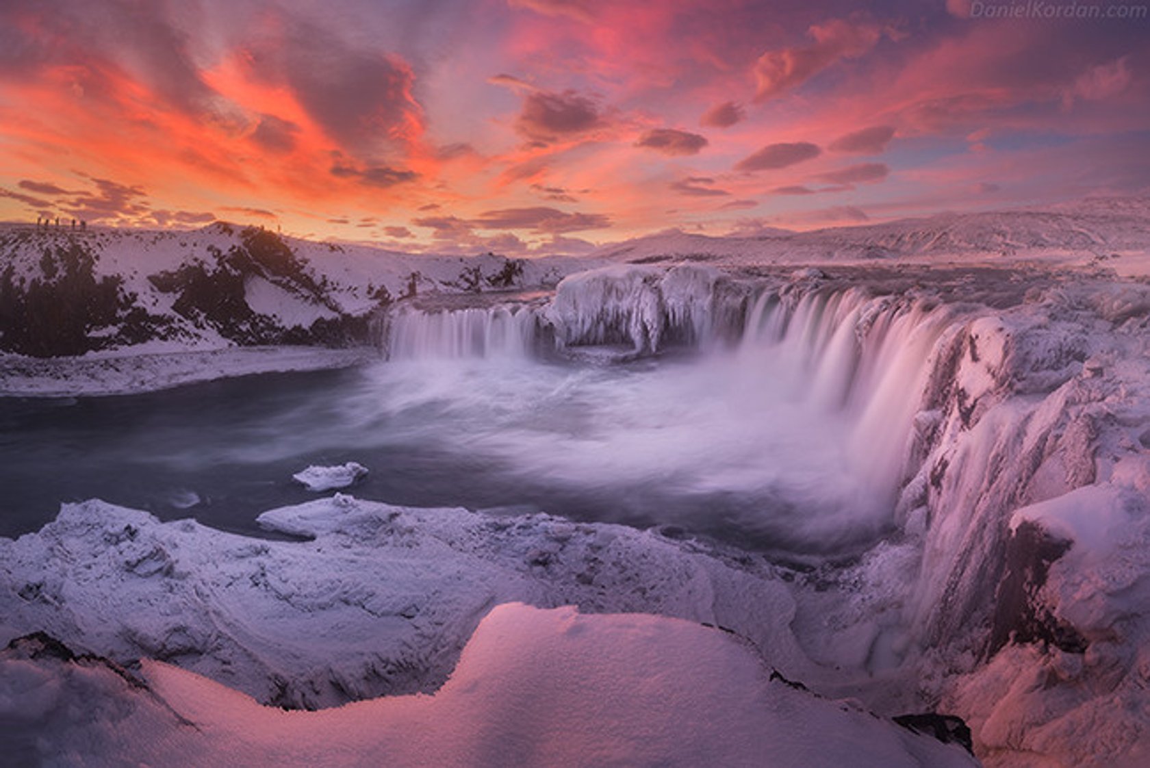 5 Top Tips for Photographing the Midnight Sun