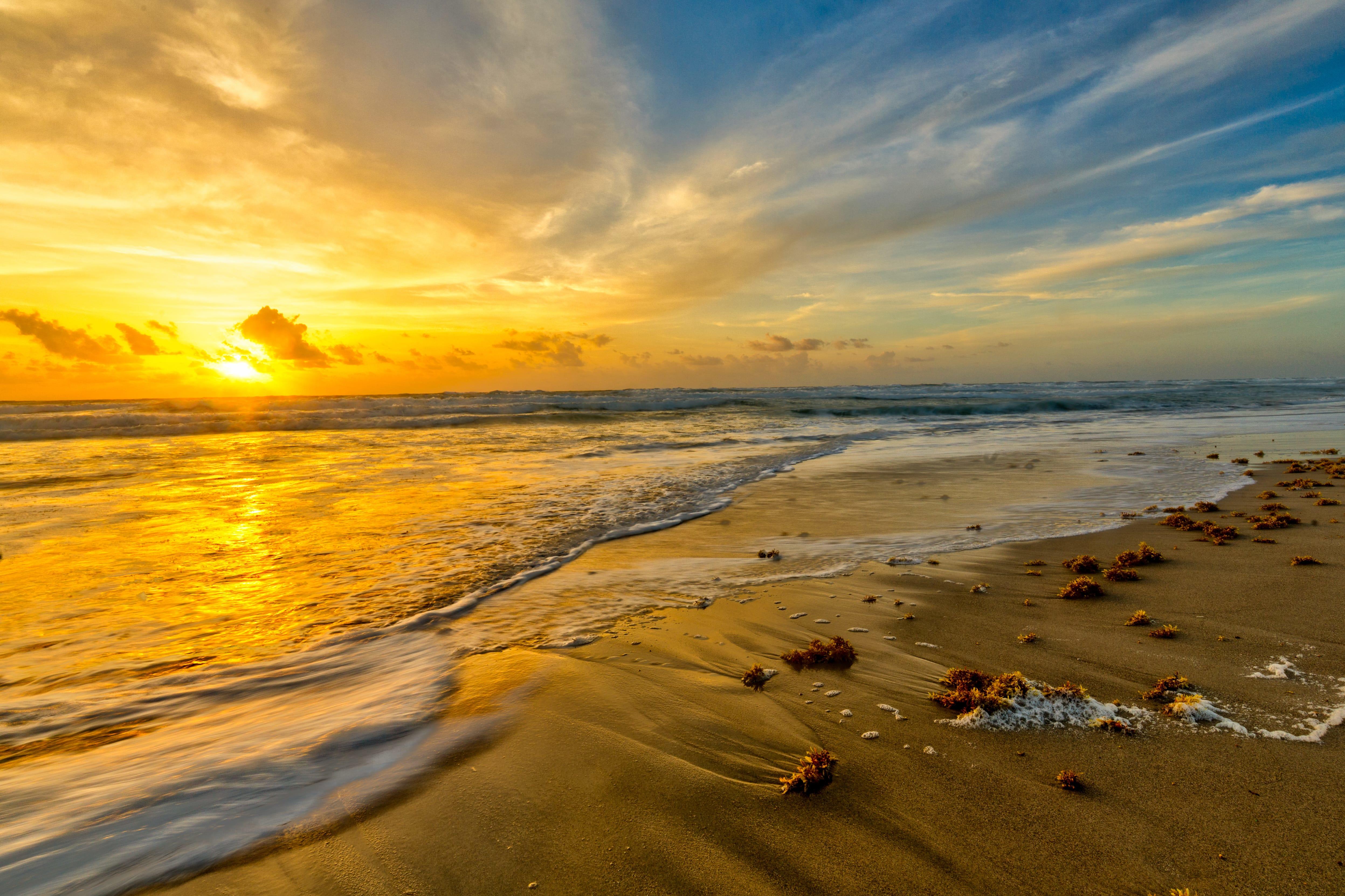 Beach Photography Tips: Grab this Guide and Take Great Shots | Skylum Blog