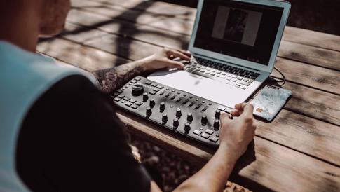 Take your photography to the next level — win the Loupedeck+ console! 