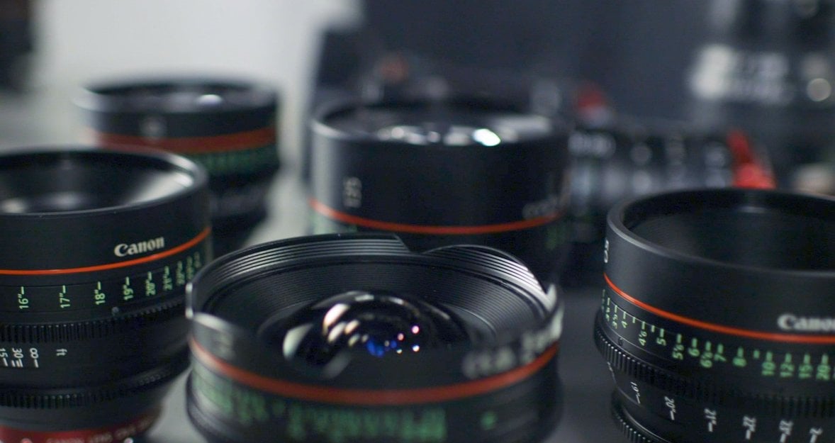 50mm vs 85mm: which one to choose for portrait photography?