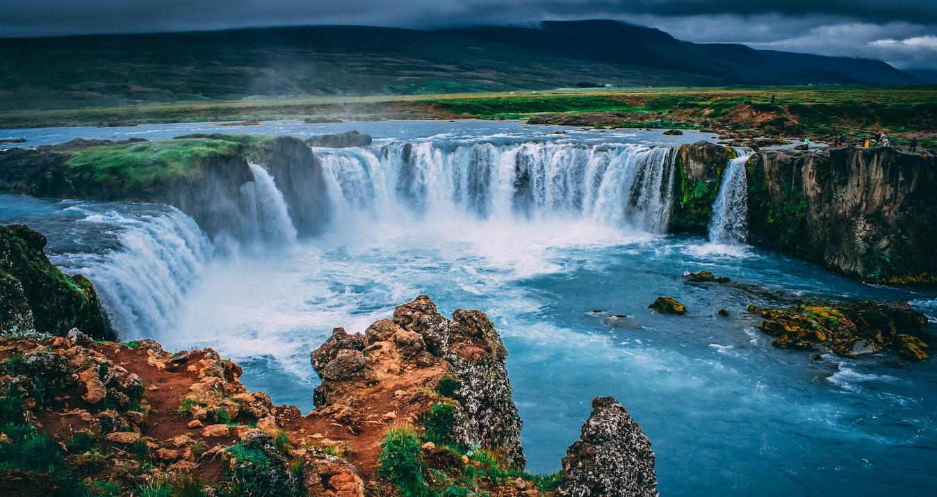 How To Photograph Waterfalls Professionally?