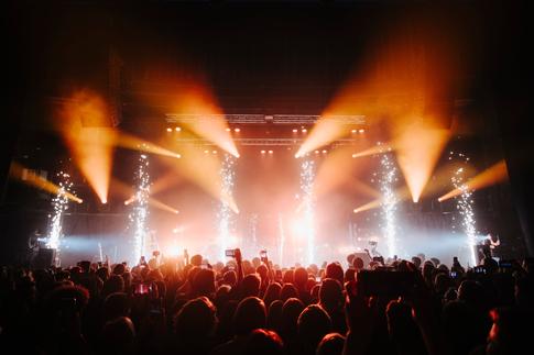 Lights, Camera, Music! Learn How To Photograph Concerts