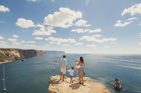 Photo Structure: A Key Element for Capturing Memorable Travel Photos