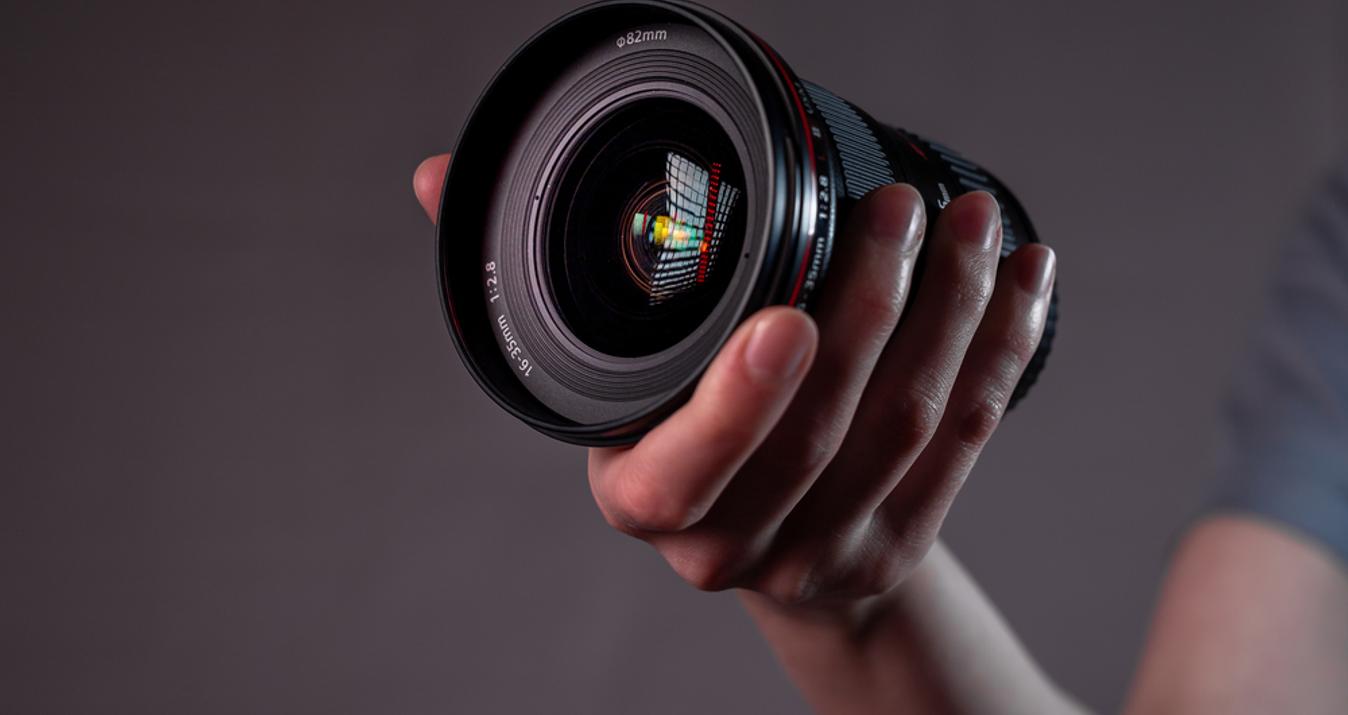 How To Sell Camera Lens To Maximize Your Profits?