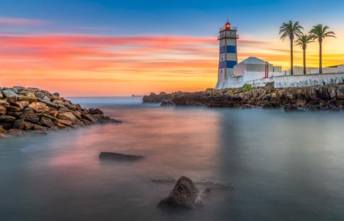 Seascape Photography: How to Capture the Beauty of the Coast