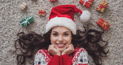 Indoor Christmas Photo Shoot Ideas: Festive Scenes To Try