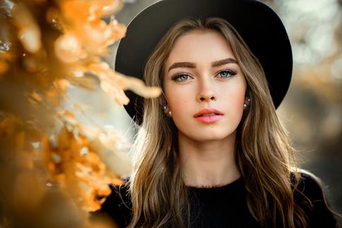 Colorful Portrait Photography: Illuminate Your Story