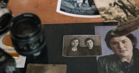 How To Restore Old Photos Online: Quick Tips