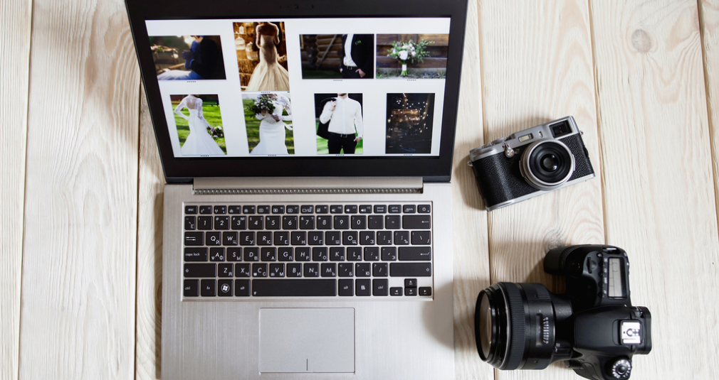 Best Way To Share Wedding Photos Instantly And Easily