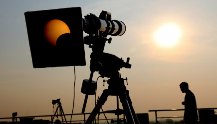 The Amateur's Ultimate Guide To Photographing The Solar Eclipse