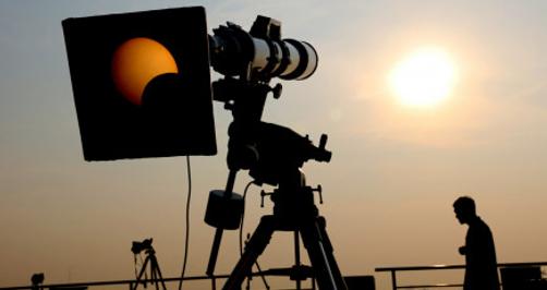 How to Photograph a Solar Eclipse: The Amateur's Ultimate Guide