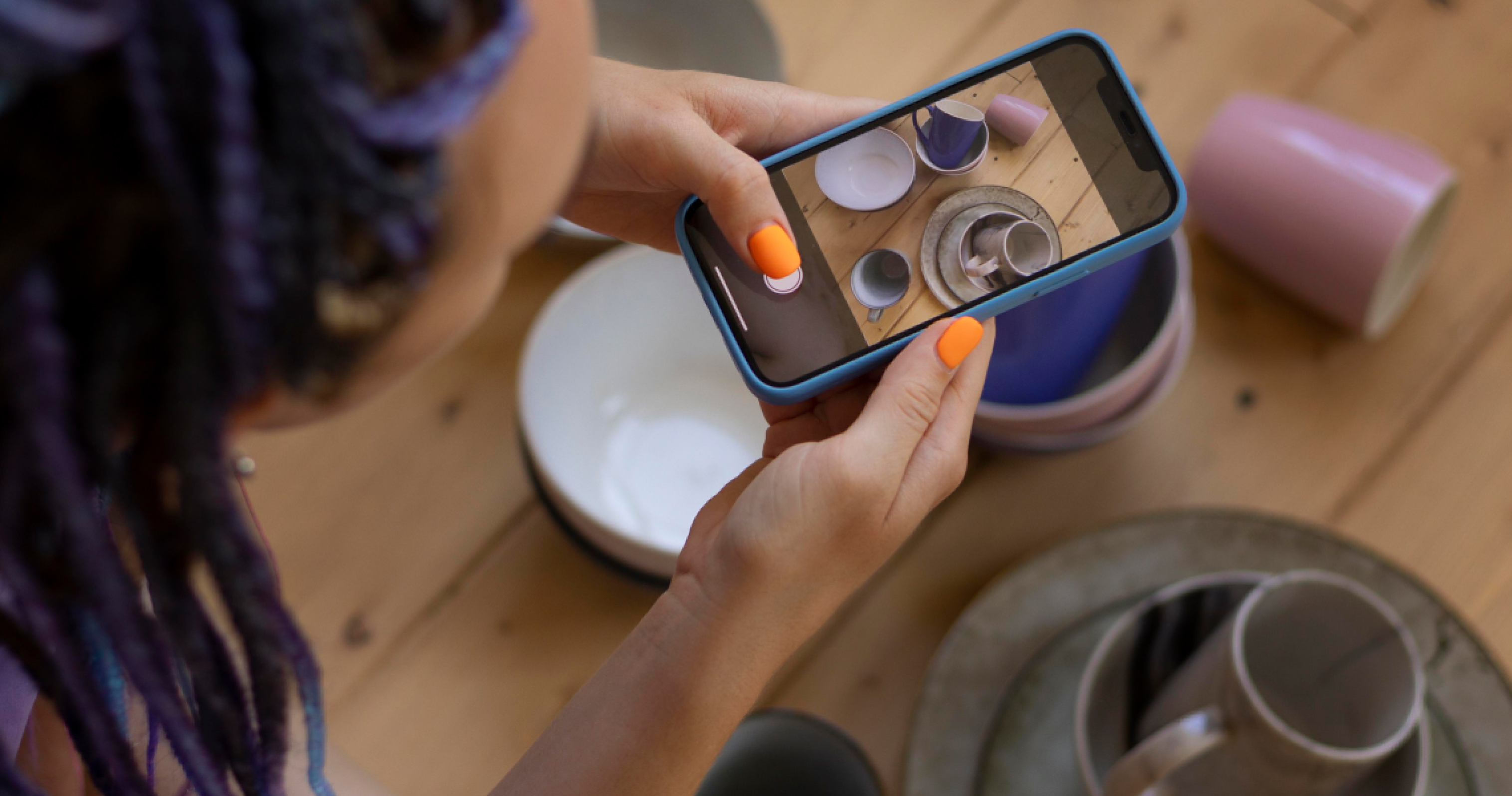 How To Take Product Photos With Phone That Grab Attention