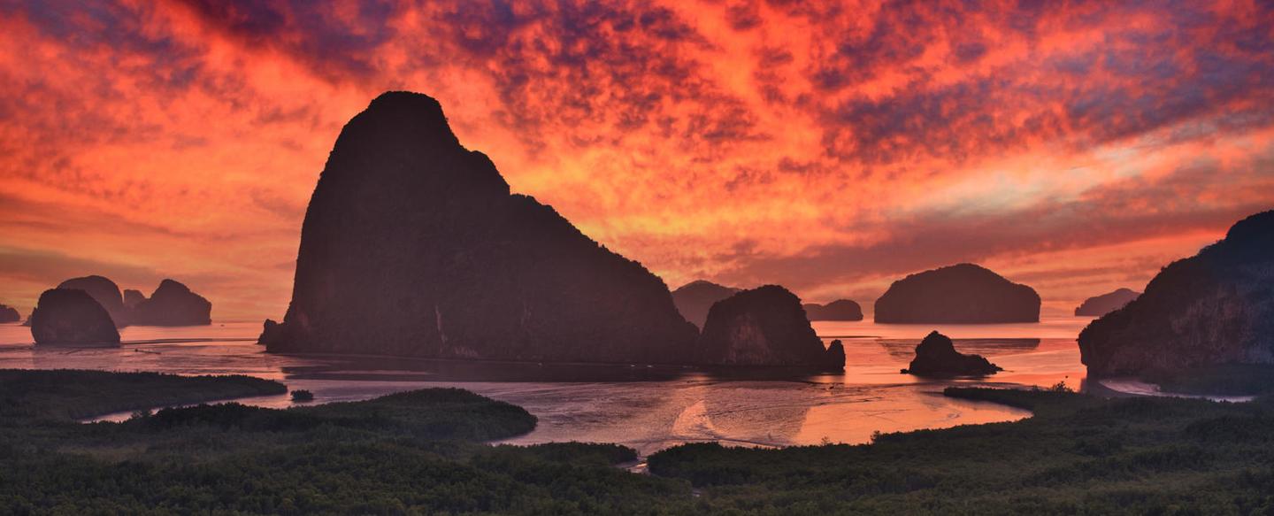 Vibrant Sunrise and Sunset Skies — slide 1