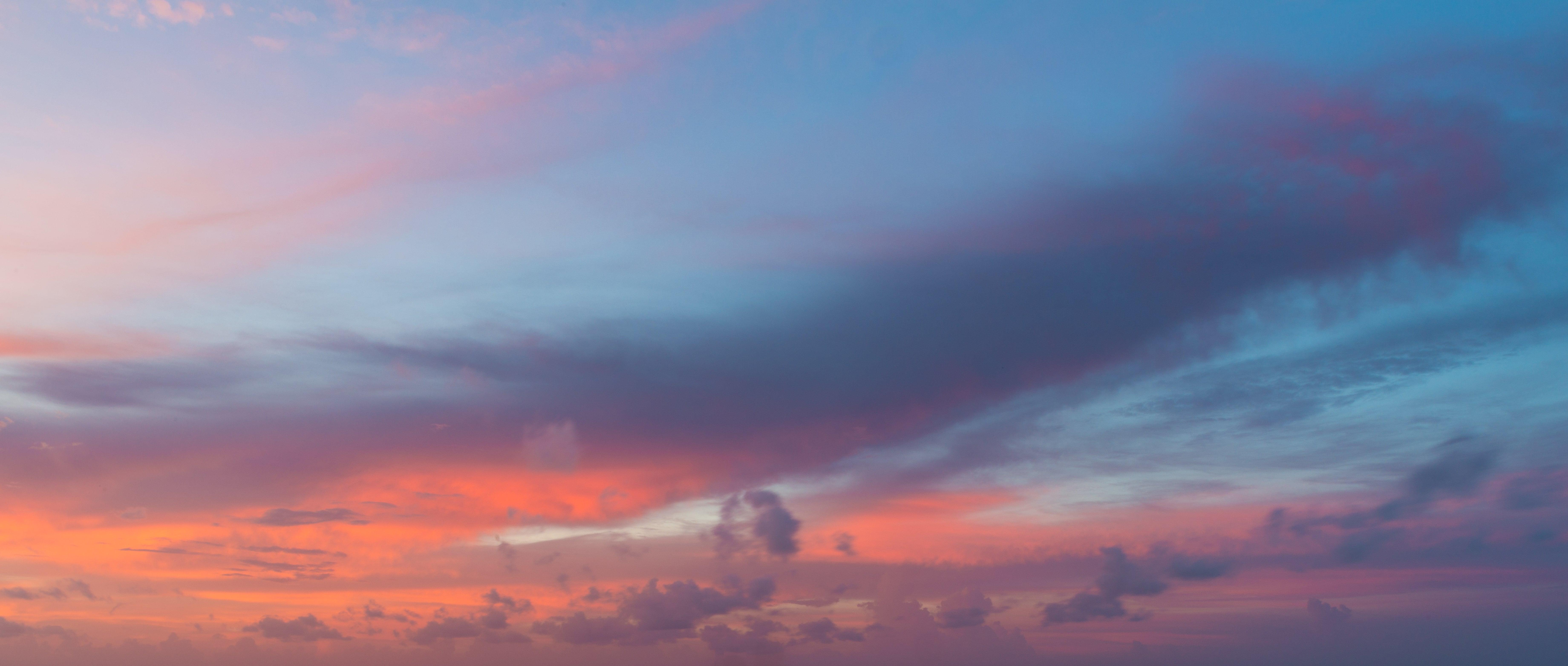 Paradise Hues | Luminar Marketplace(52)