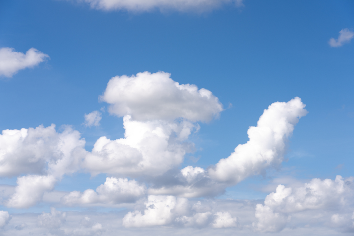 Puffy Dutch Clouds Skies(53)