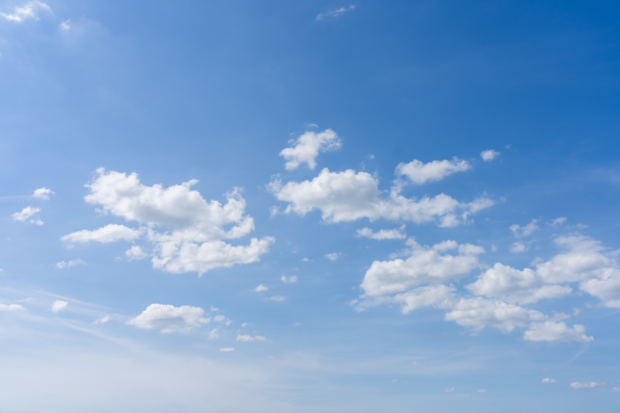 Puffy Dutch Clouds Skies(57)