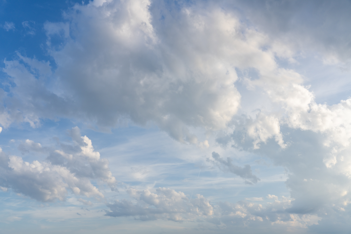Puffy Dutch Clouds Skies(61)