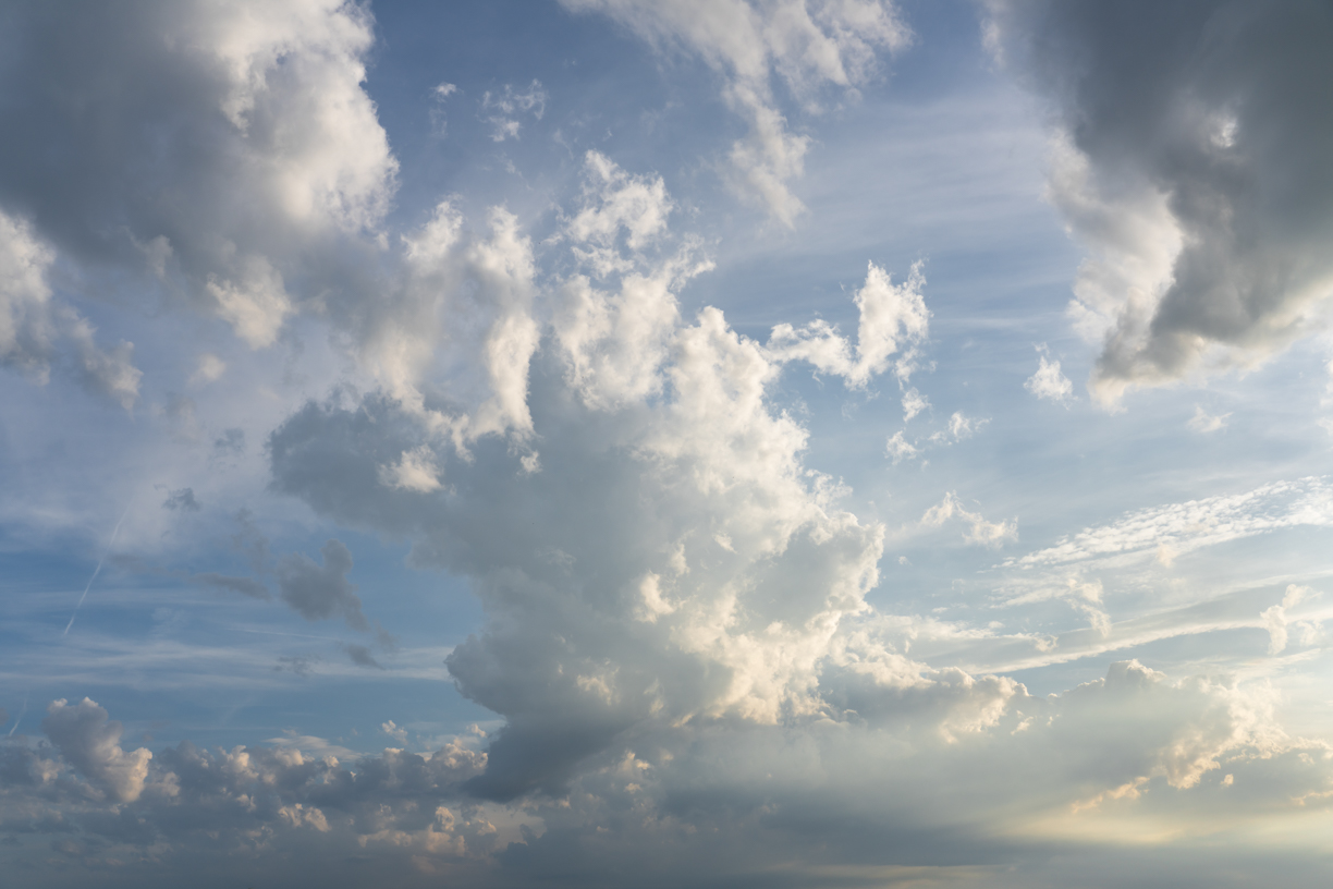 Puffy Dutch Clouds Skies(62)