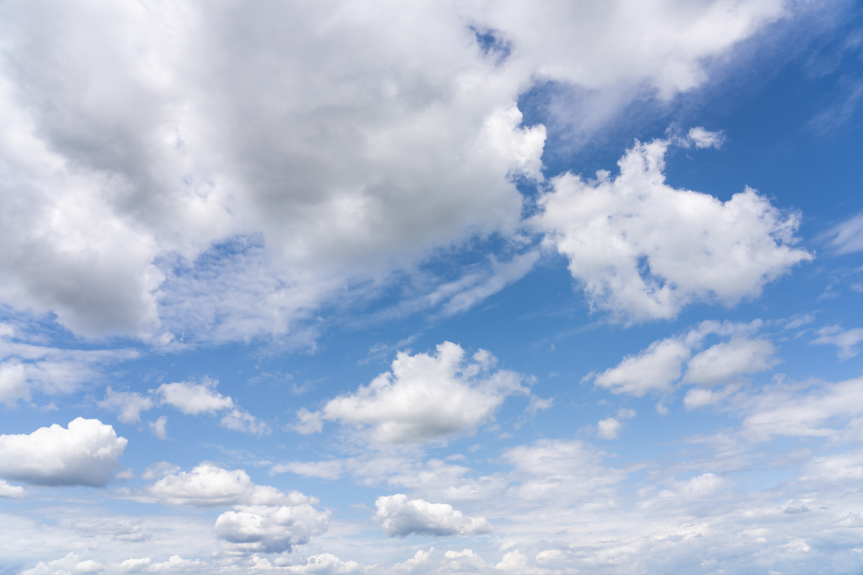 Puffy Dutch Clouds Skies(70)