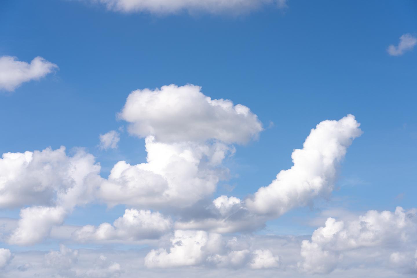 Puffy Dutch Clouds  — slide 1