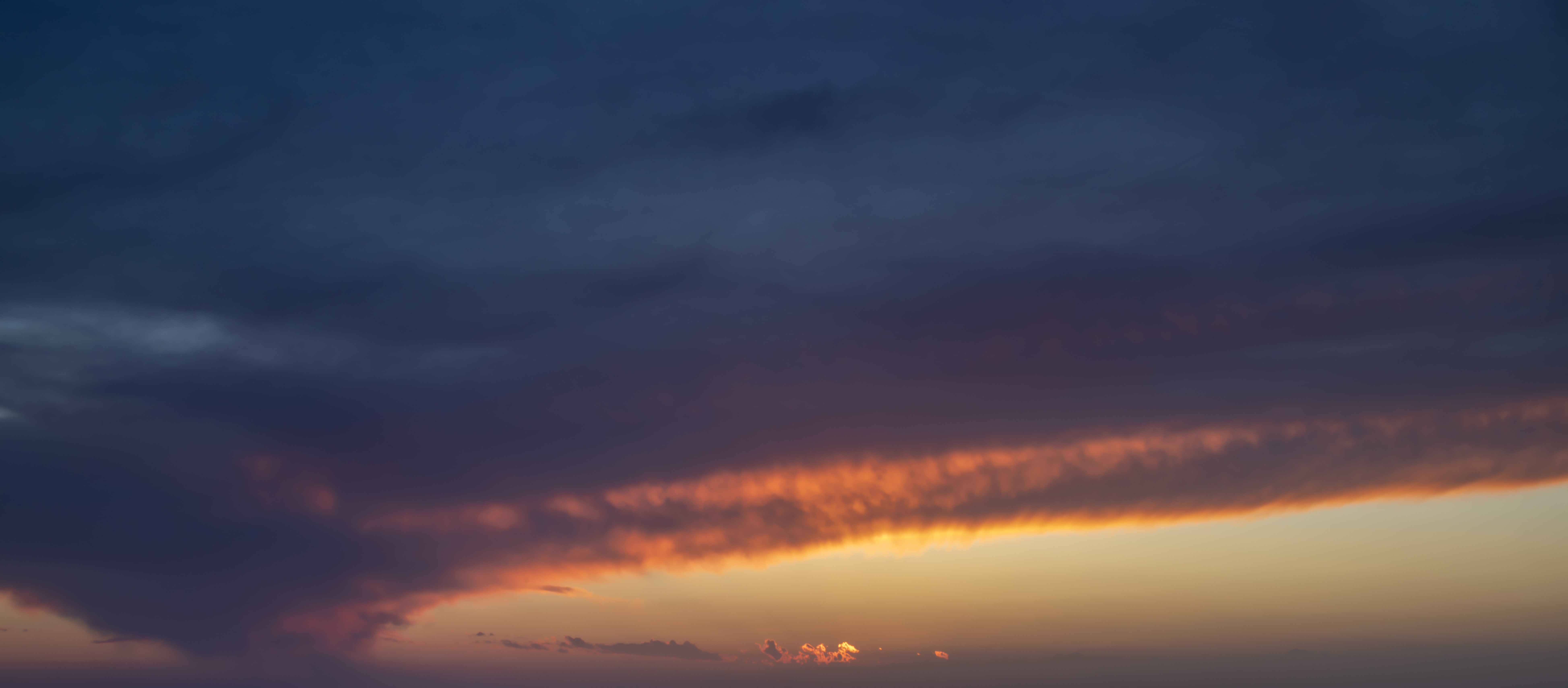 Fire Horizons | Luminar Marketplace(52)