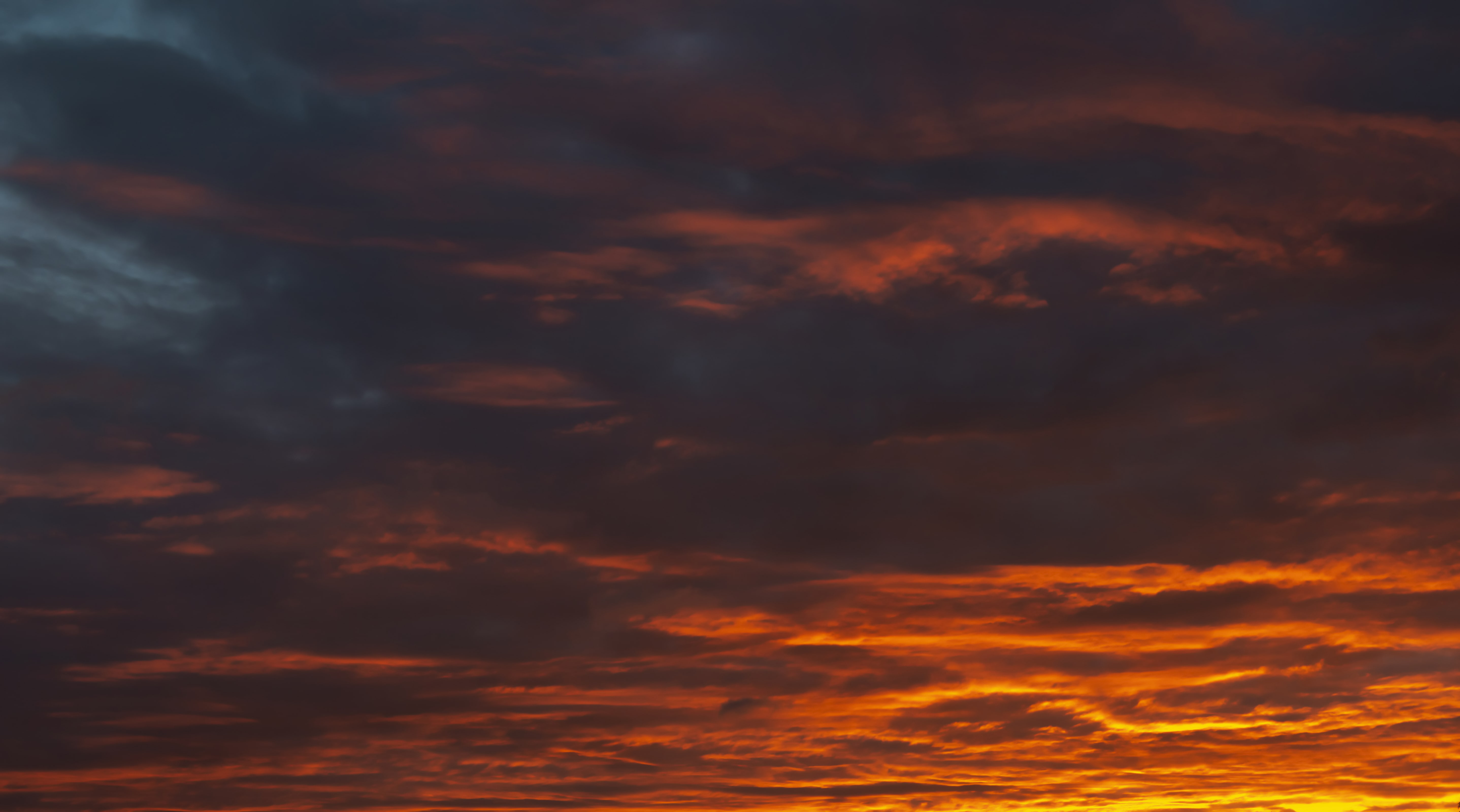 Fire Horizons | Luminar Marketplace(56)