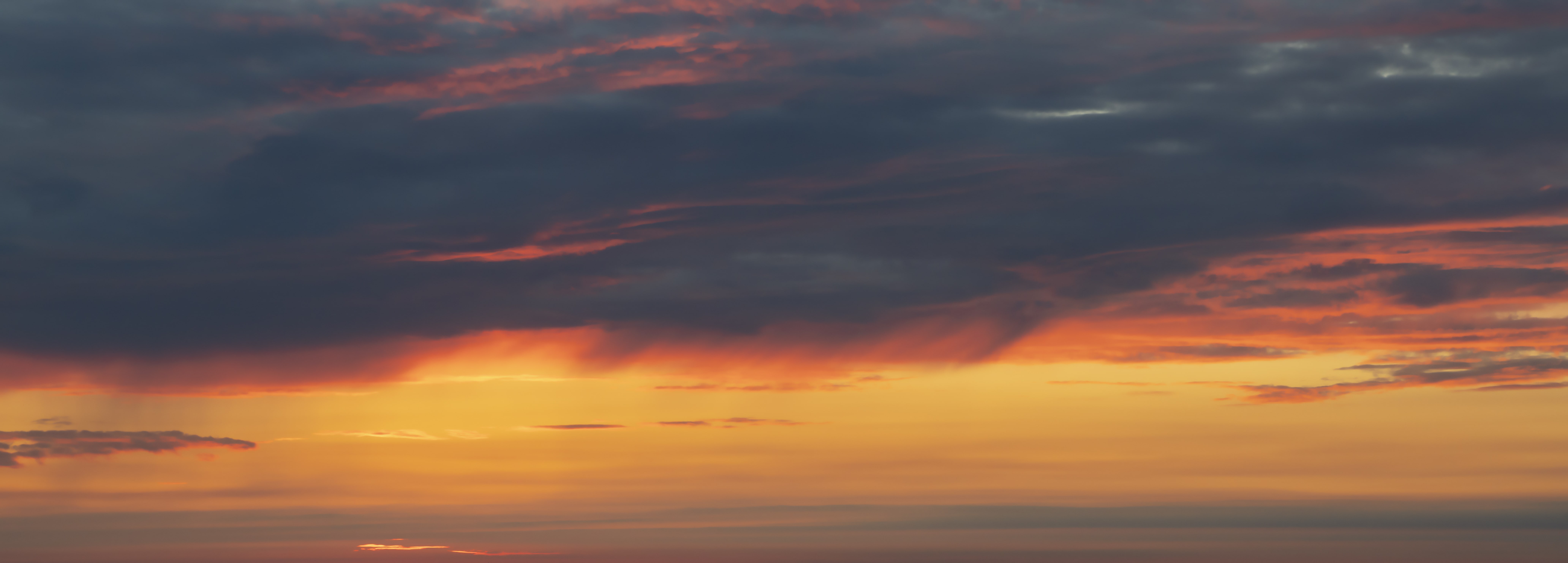 Fire Horizons | Luminar Marketplace(67)