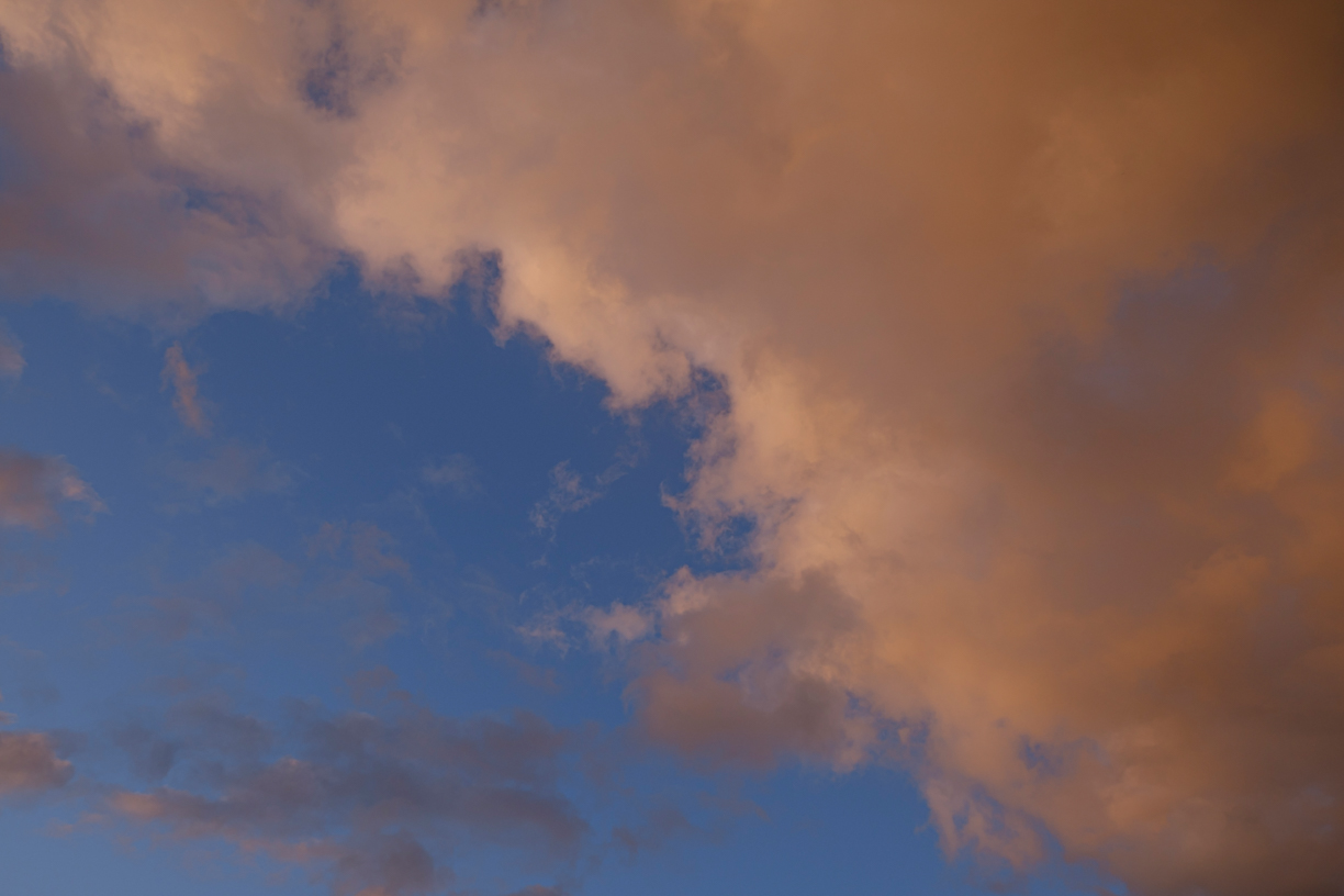 Country Skies(224)
