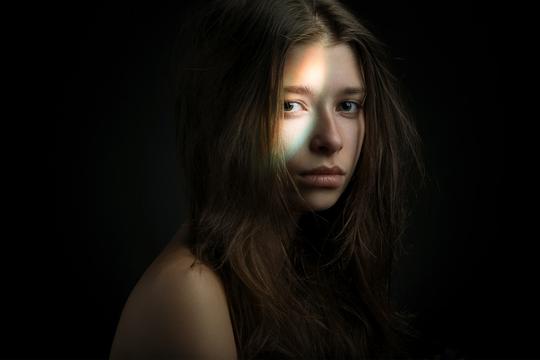 Play of Light image