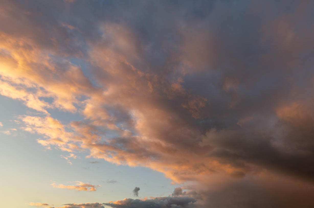 Skies of Gold | Luminar Marketplace(50)