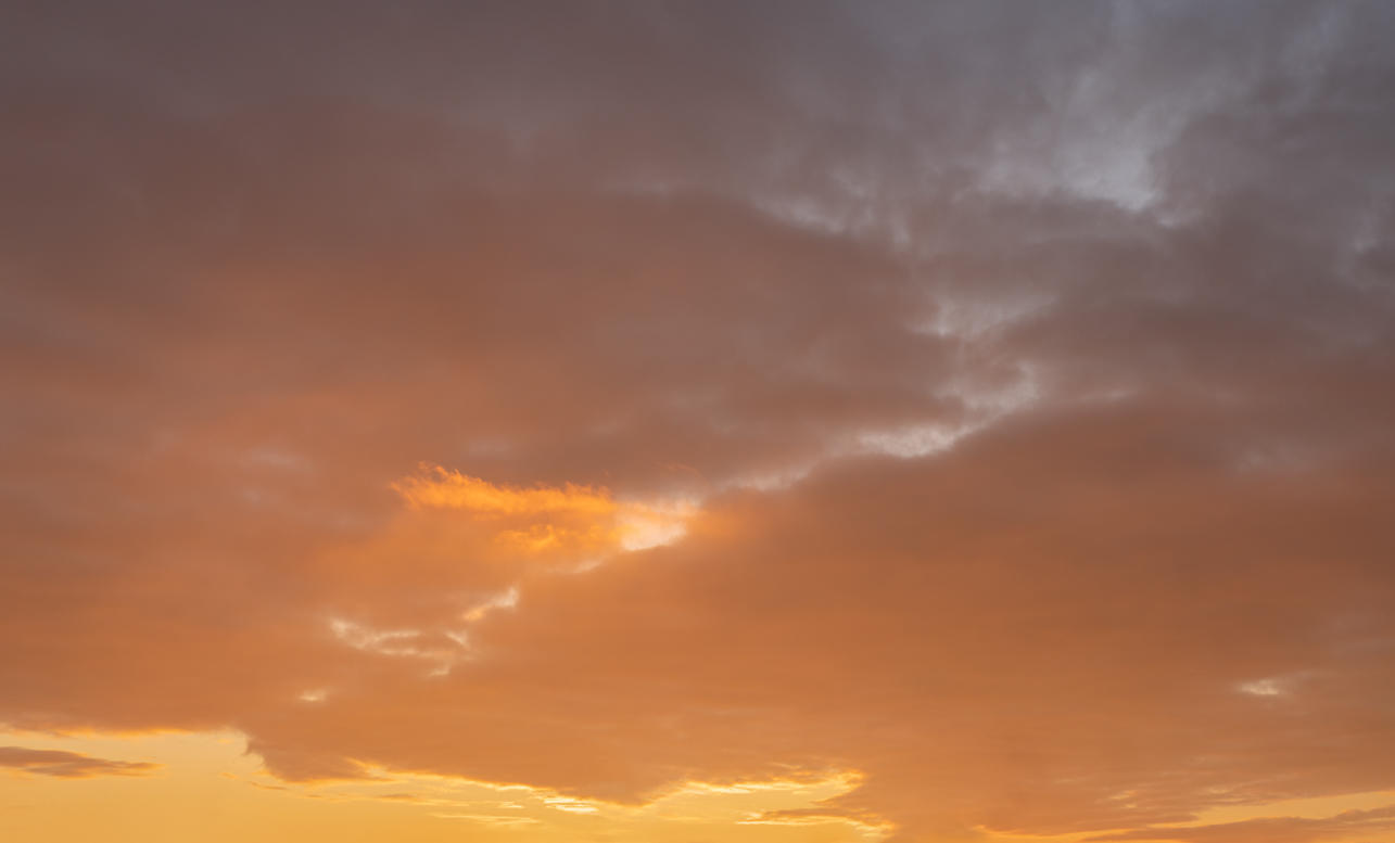 Skies of Gold | Luminar Marketplace(63)