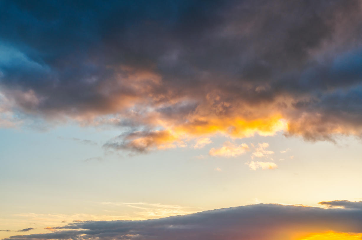 Skies of Gold | Luminar Marketplace(69)