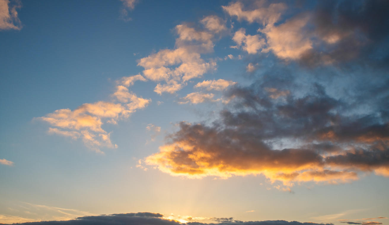 Skies of Gold | Luminar Marketplace(70)