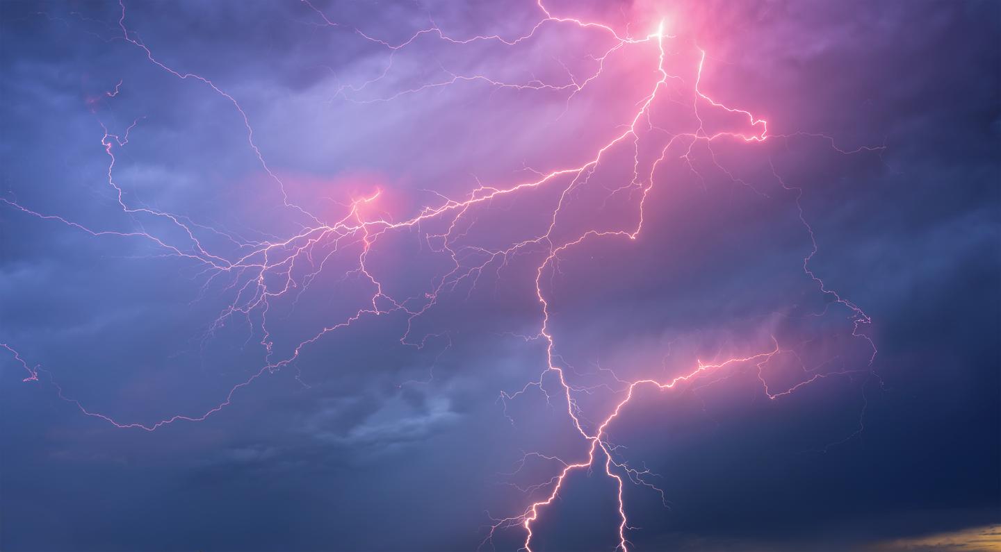 Lightning Hunt — slide 4