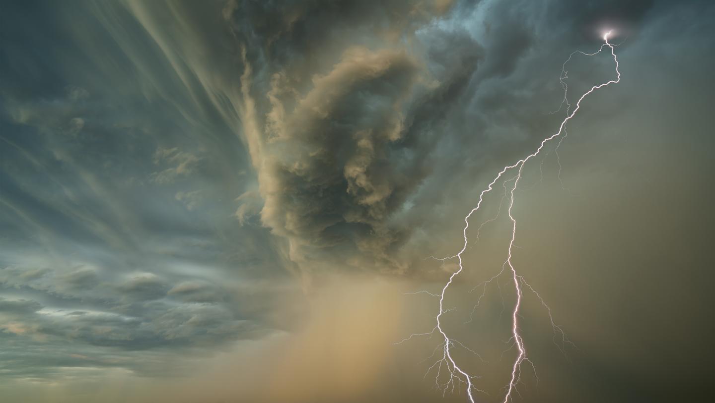 Lightning Hunt — slide 2