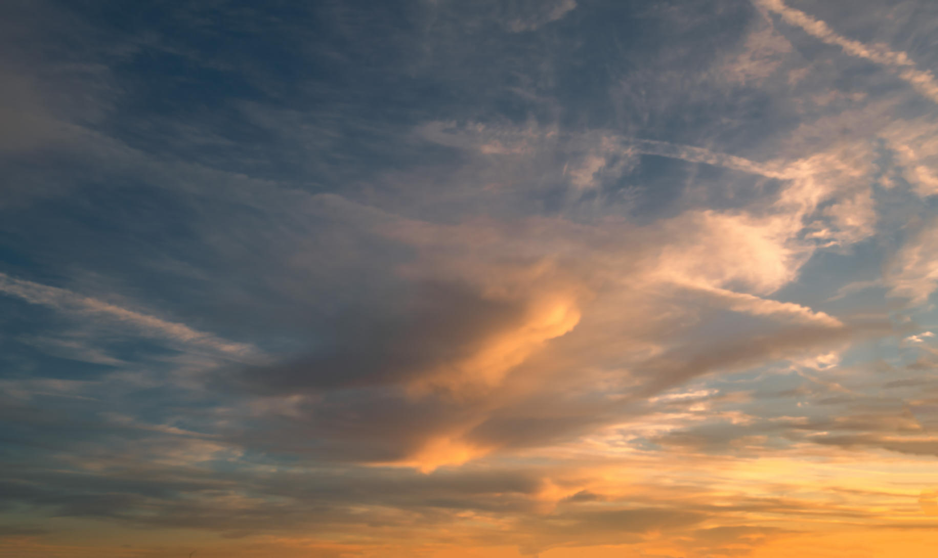 Summer Sky Wonders | Luminar Marketplace(66)