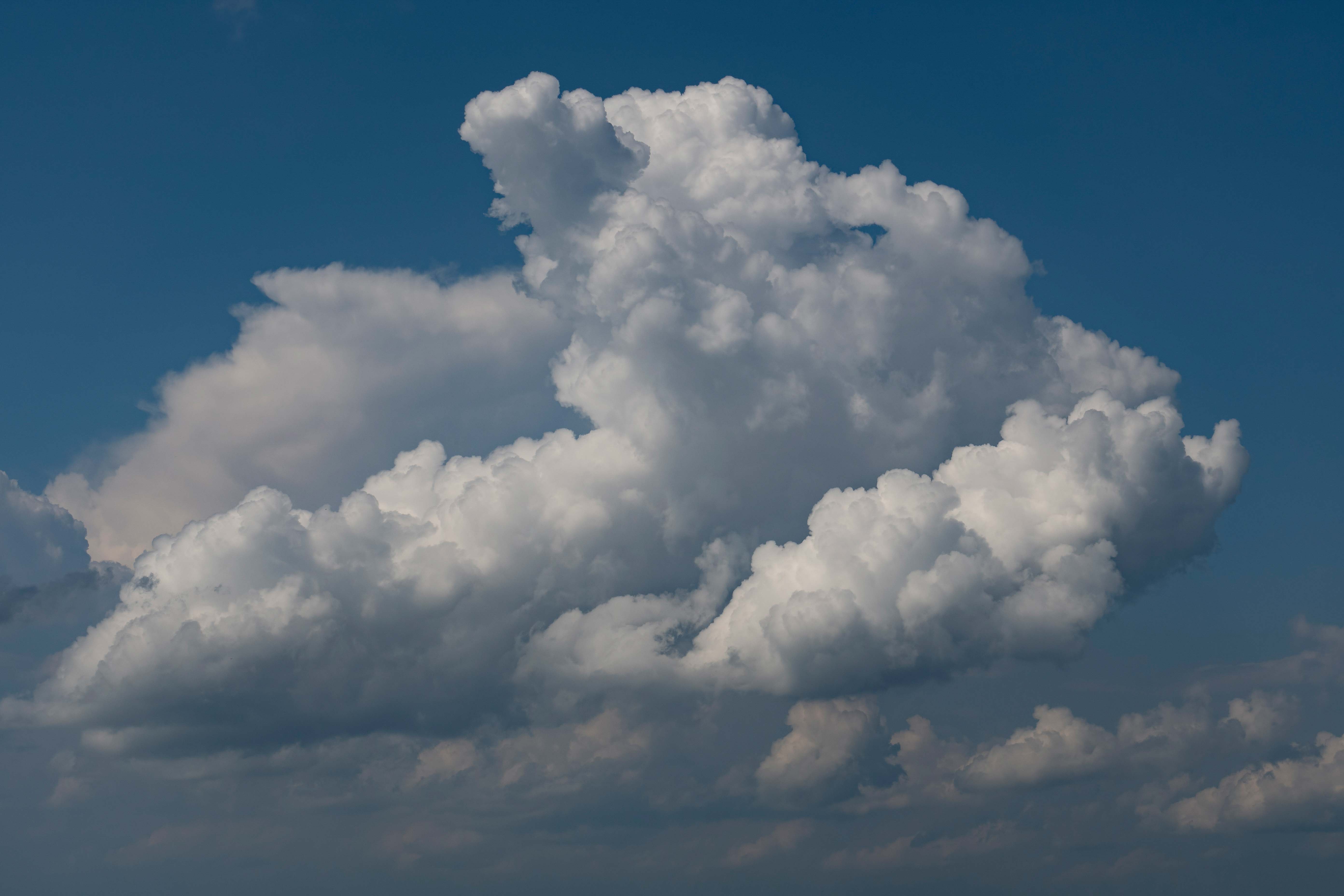 Dramatic Mountain Skies(65)