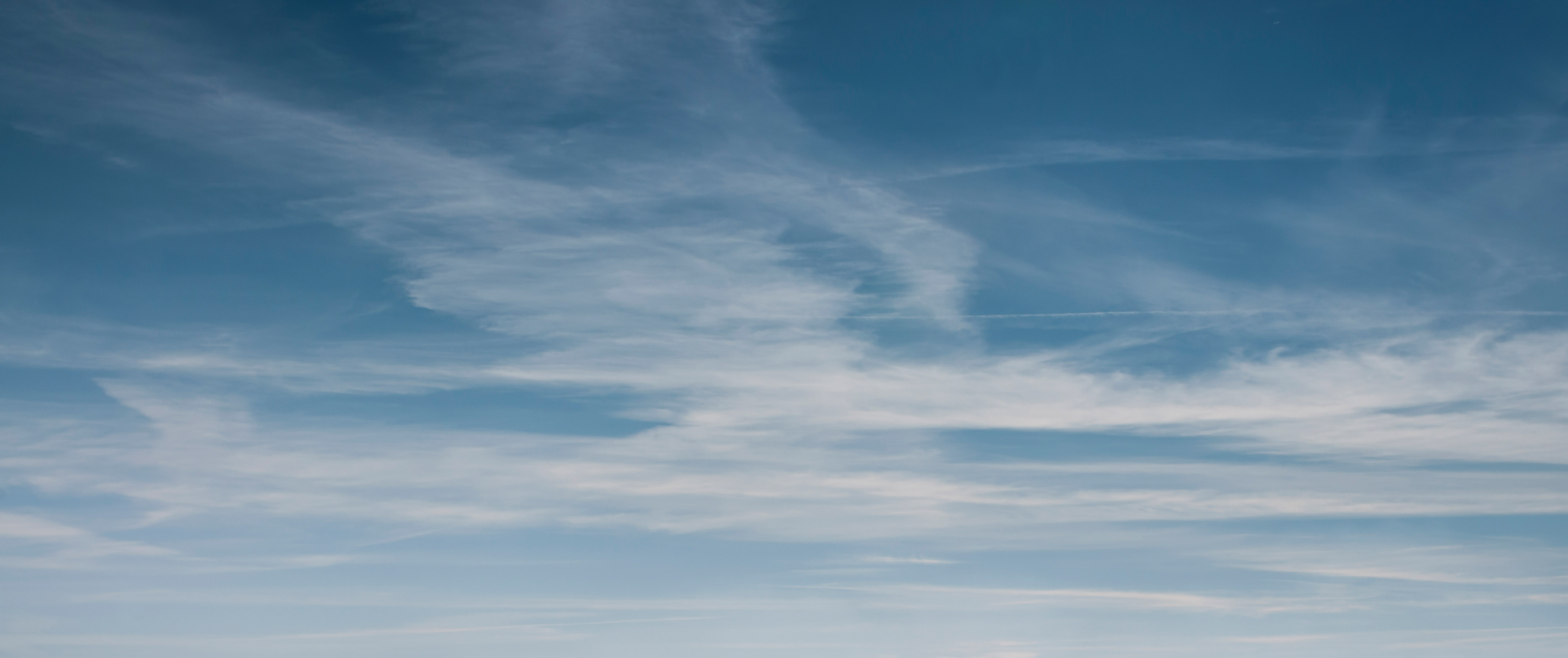 Dramatic Mountain Skies(69)