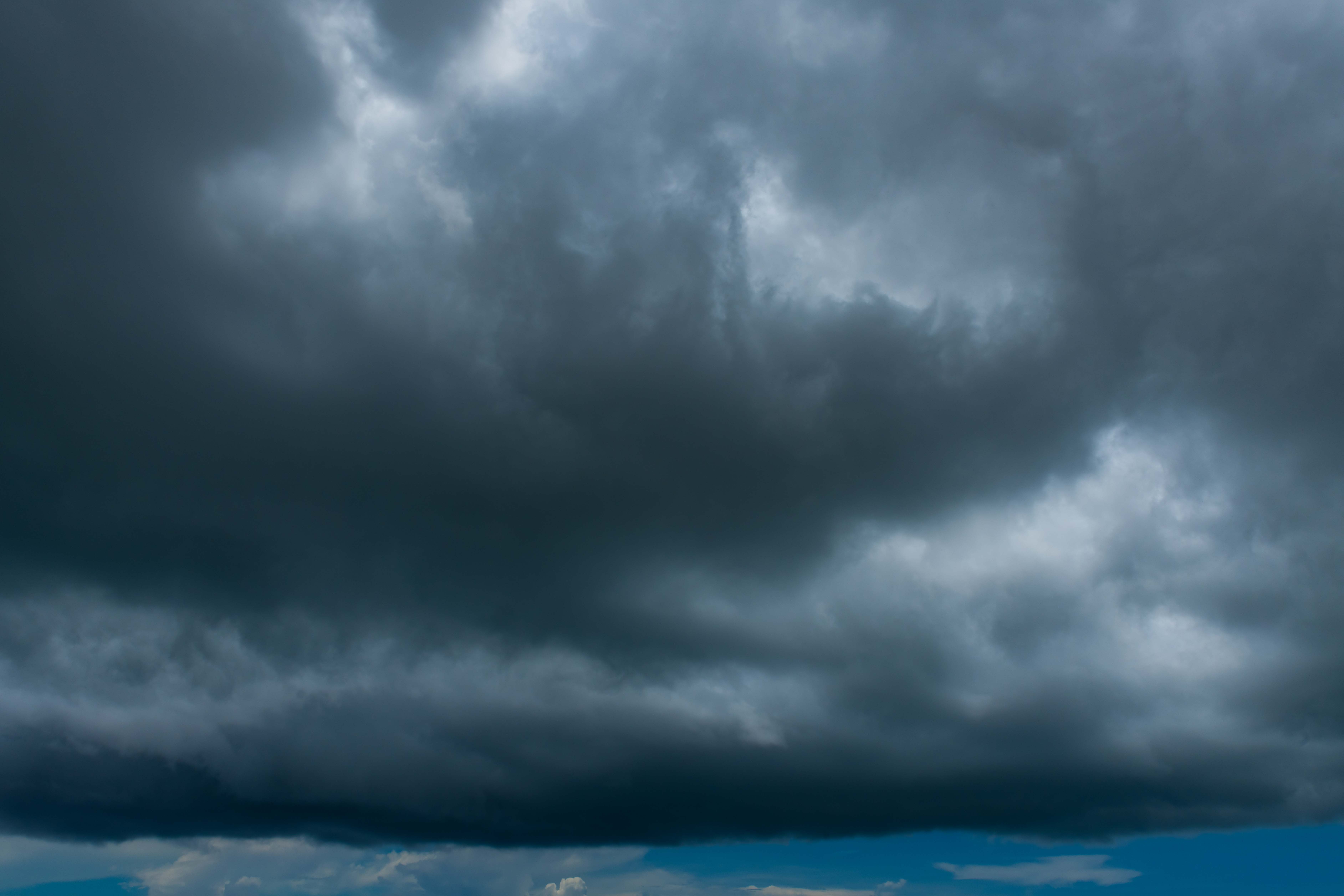 Dramatic Overcast Skies(55)