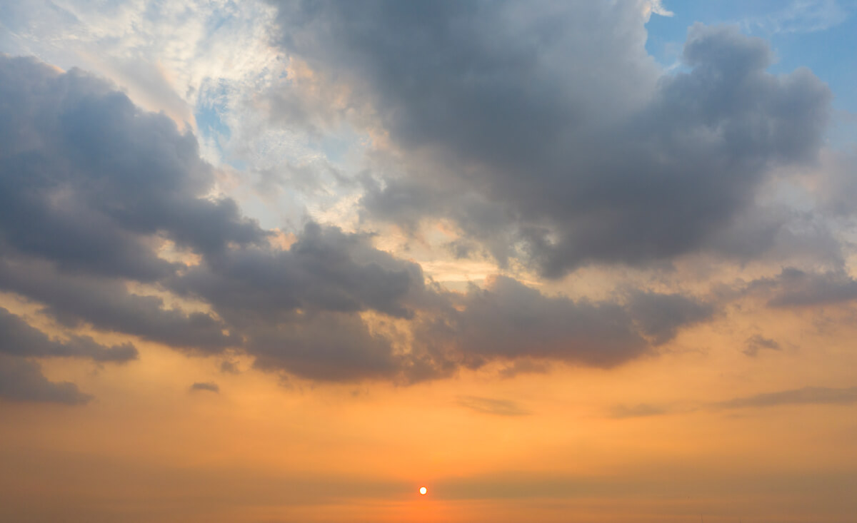 Burning Skies | Luminar Marketplace(57)