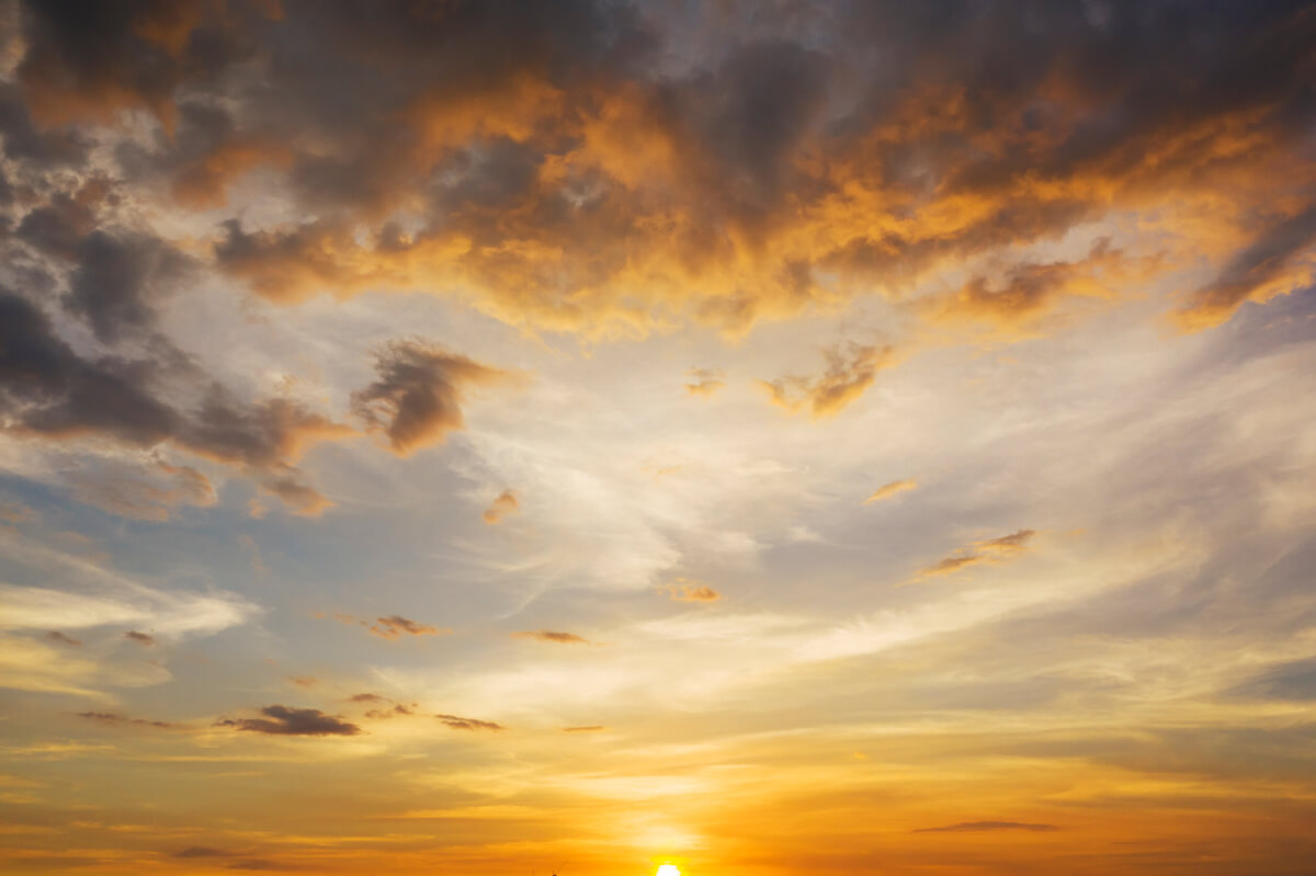 Burning Skies | Luminar Marketplace(68)