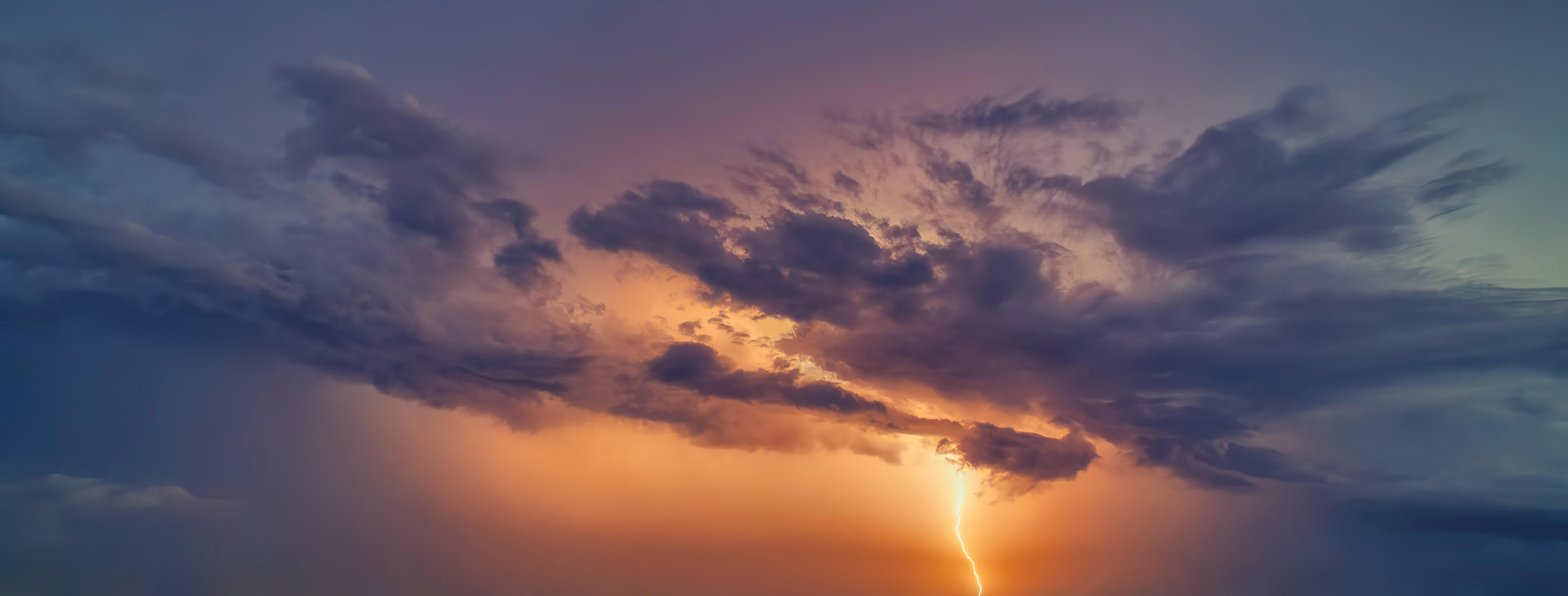 Intrepid Stormchaser Panoramas for Luminar | Marketplace(51)