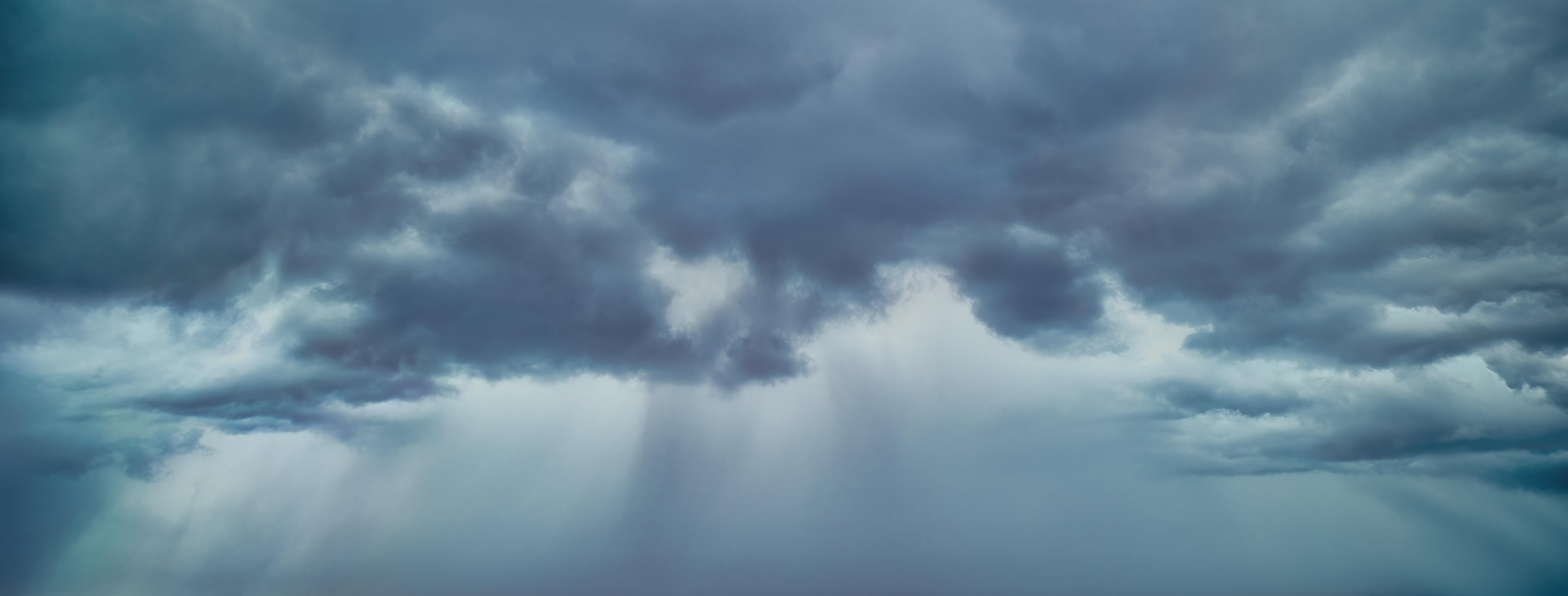 Fierce Nature Skies for your photos(57)