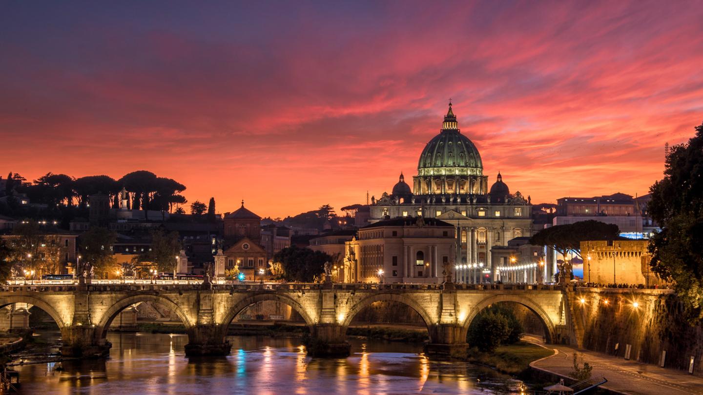 An Introduction to Travel Photography E-book — slide 3