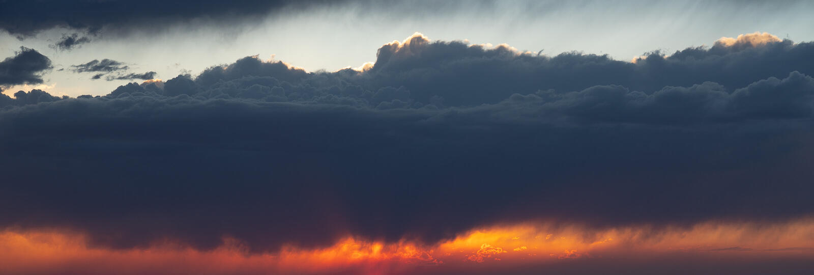 Colorful Tempest | Luminar Marketplace(51)